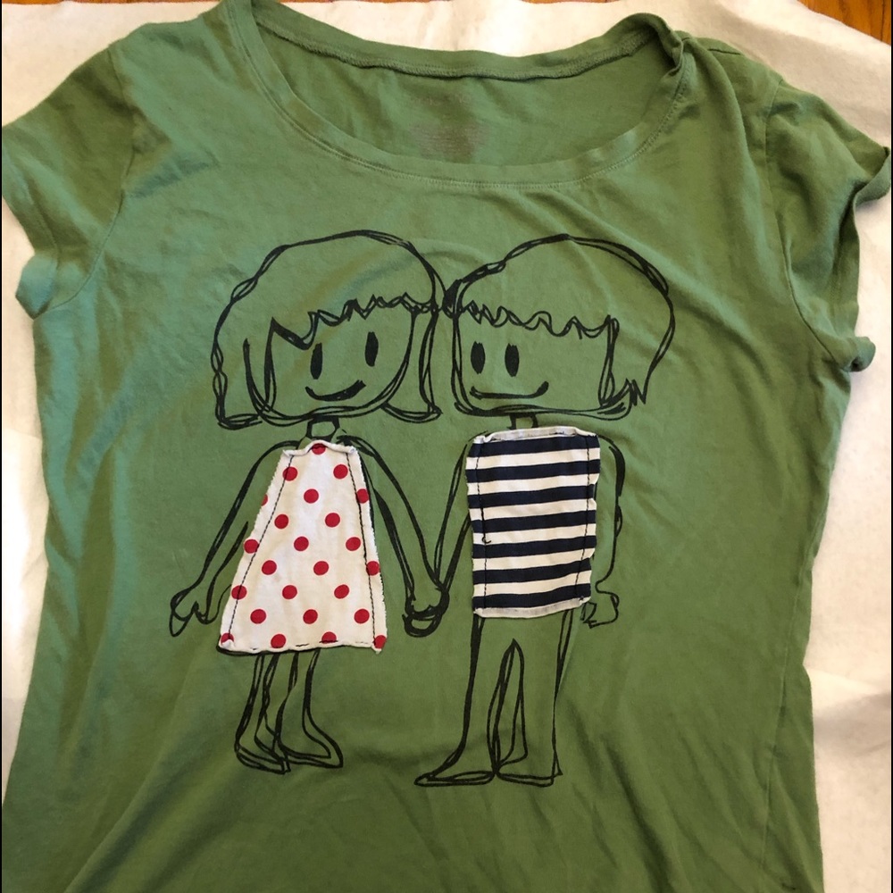 Xhilaration graphic tee size Medium (Junior)